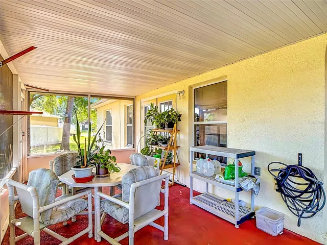 Screened Porch