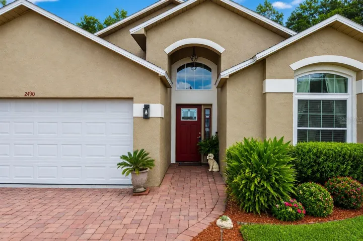 Virtually Staged Front Doorway