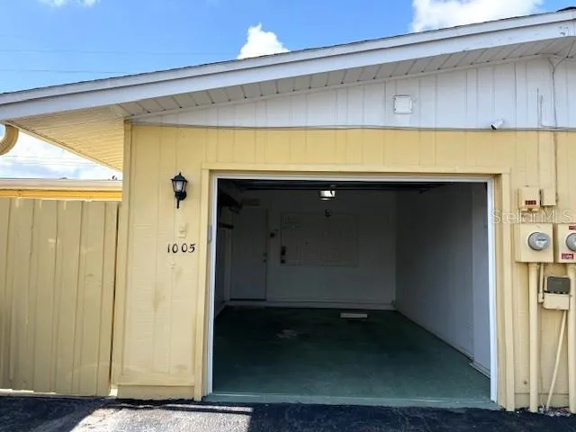 Park your car or golf cart securely, then easily access the home through the laundry room door.