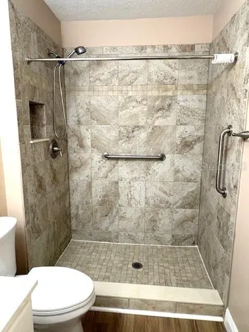 The lovely tile work adds style.