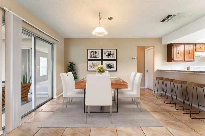 Dining Room (VS)