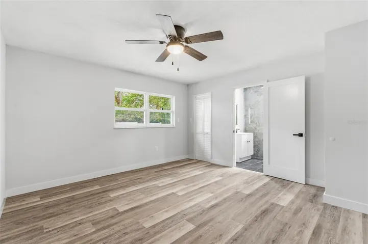 4th bedroom with en-suite bathroom