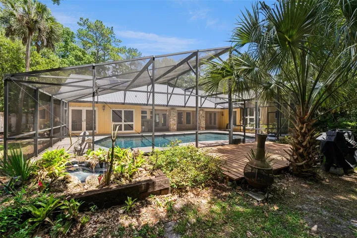 Gorgeous backyard screened in pool and lanai