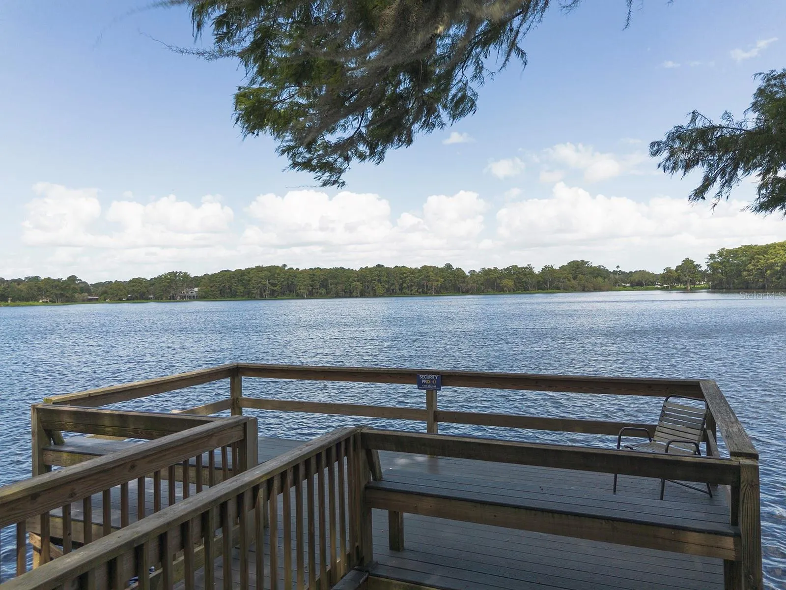 Lake Minnie dock