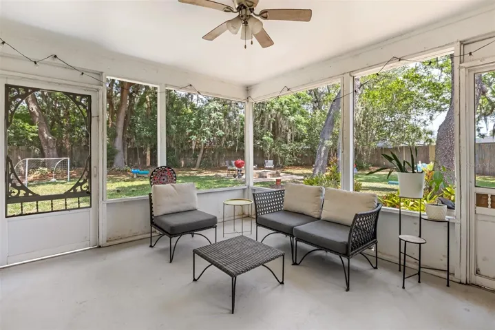 Screen in Patio