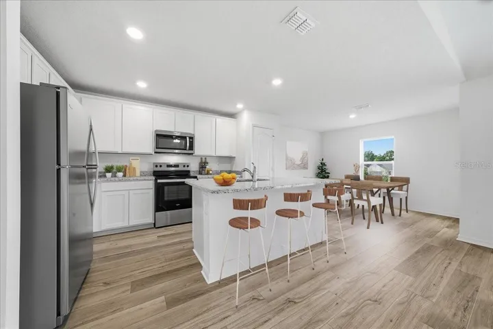 KITCHEN/DINING STAGED