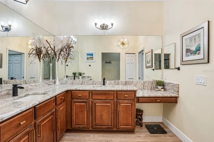 Primary Bathroom-Elevated Light Fixtures