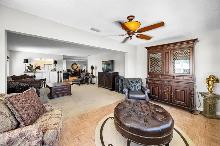 Florida room