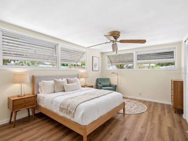 PRIMARY BEDROOMvirtually staged