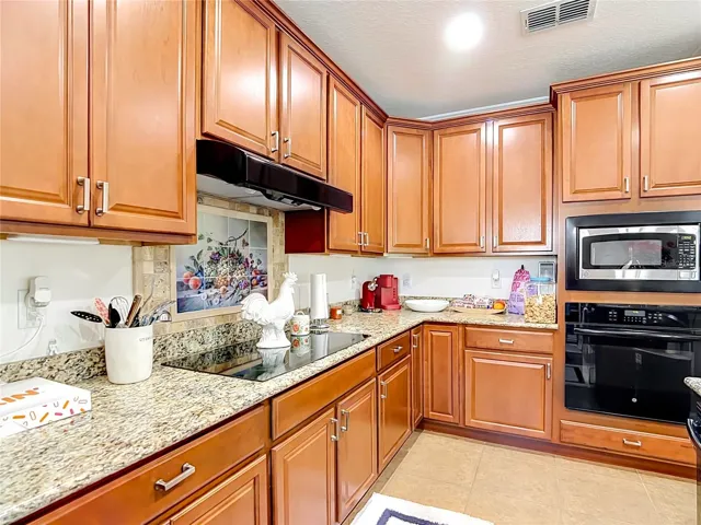 Kitchen Appliances Included