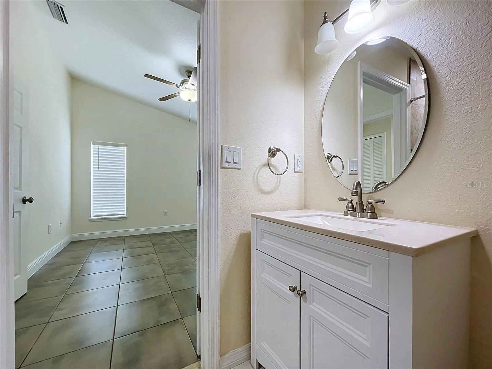 Master BathroomMaster Bathroom