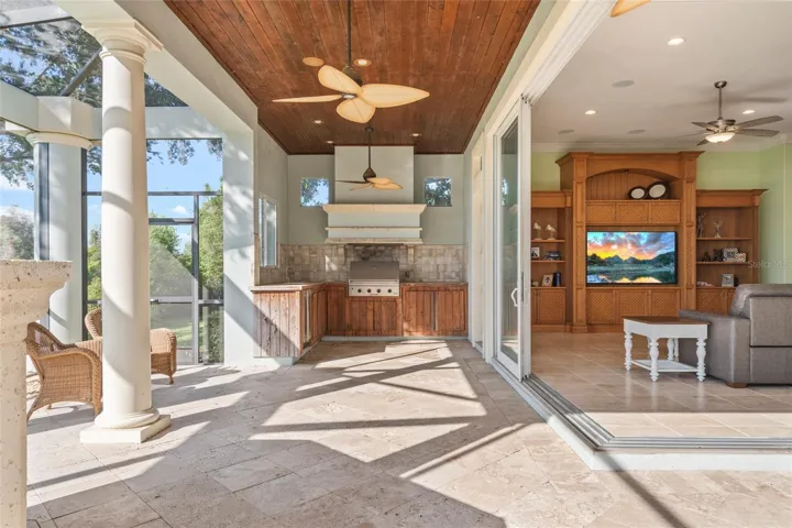 House opens up so beautifully to the outdoor space. Perfect for entertaining guests with outdoor kitchen.