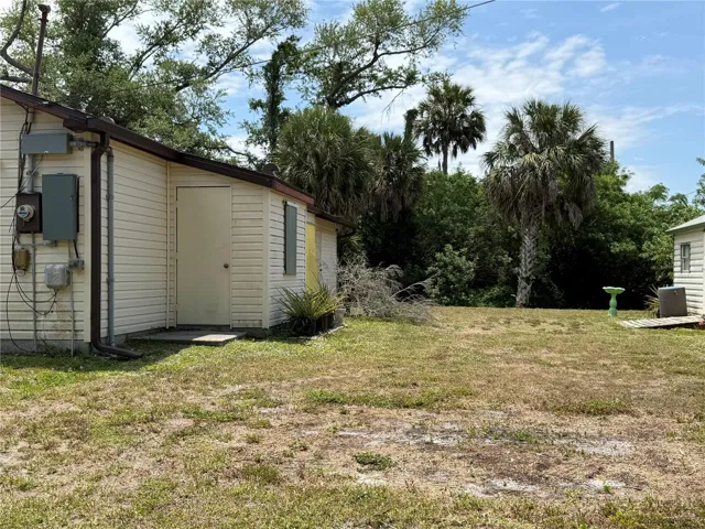 Private Location, NEW ROOF 2023, NEW ELECTRICAL PANEL 2026, UNDERGROUND UTILITIES