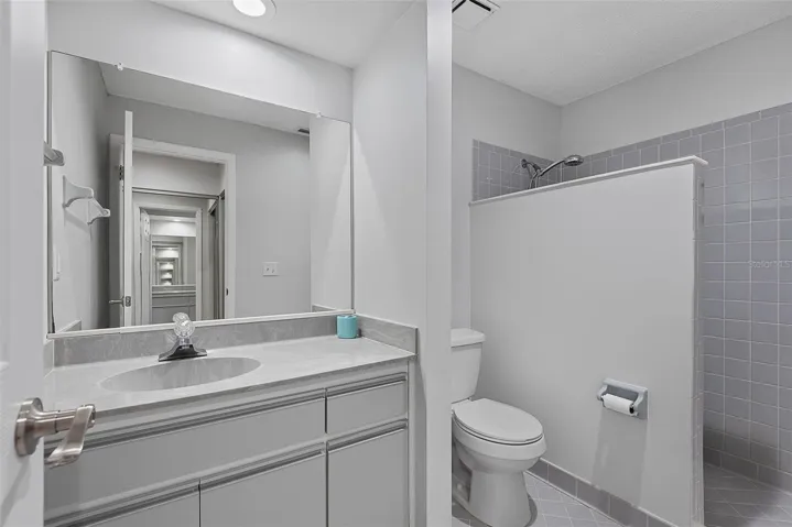 Owners Suite Bath
