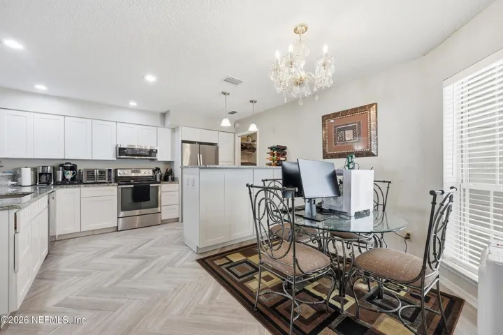 Kitchen | Dining Area