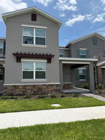 FRONT OF THE PROPERTY
