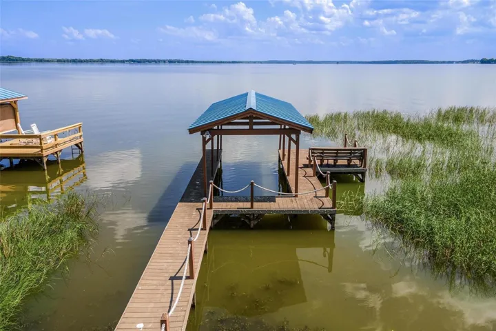 DOCK ON LITTLE LAKE HARRIS