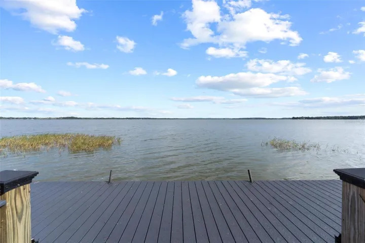 COMMUNITY PIER