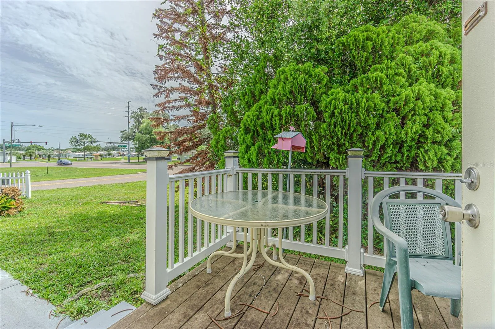Open wood deck to Rest Easy!