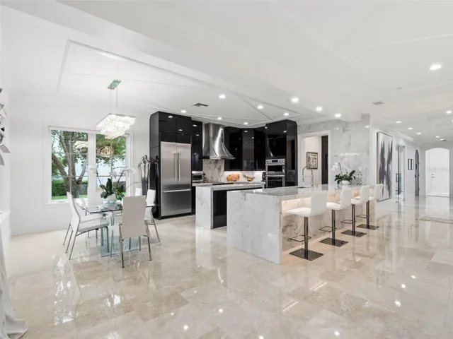 Gourmet Kitchen & Dining Room