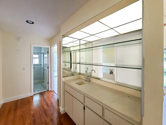 Close-up of wet bar area. OM724494