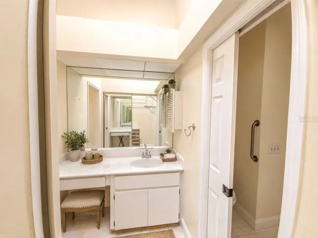 Virtually staged. Dressing suite connected to primary bedroom. OM724494