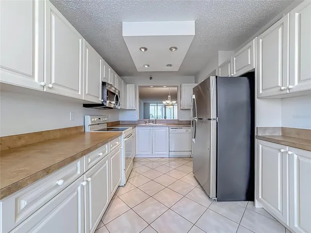 Full length view of the kitchen.