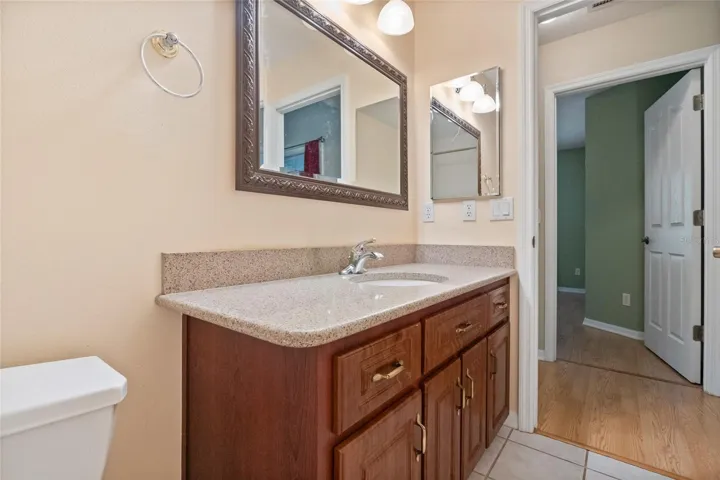 2nd bath between Bdrm 2-3