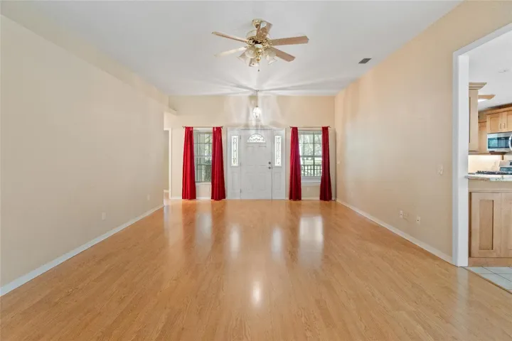 living rm looking to front entry