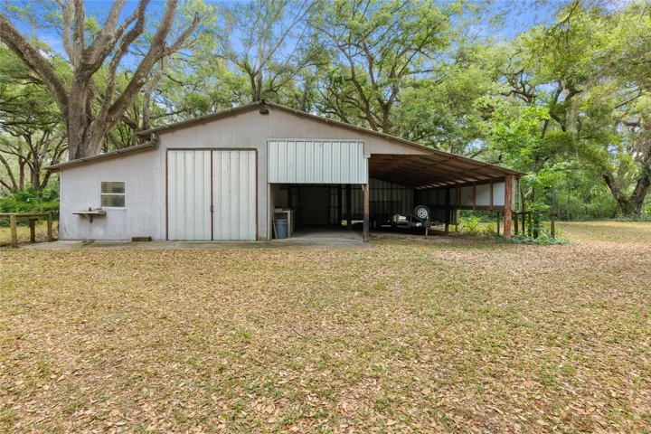 pole barn