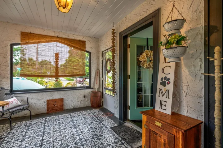 Screened Porch