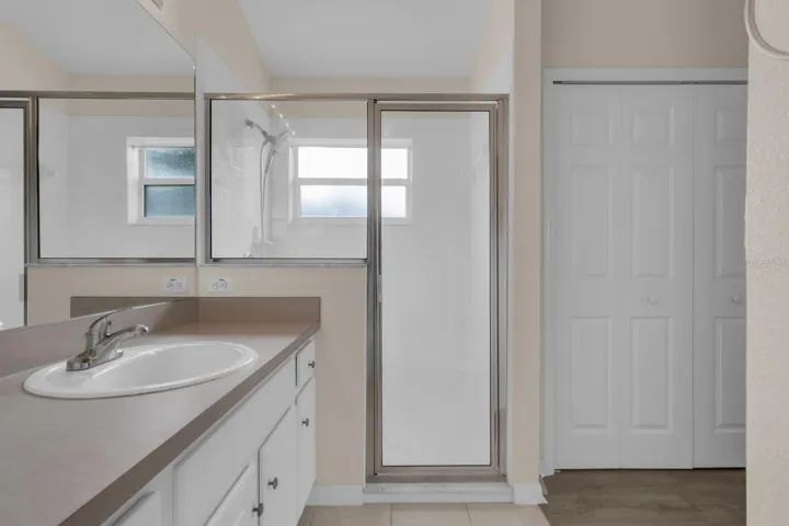 Primary ensuite bathroom