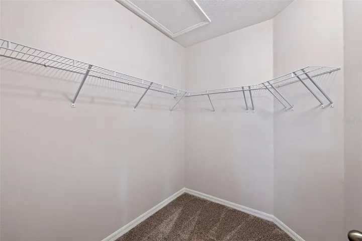 Walk-in closet