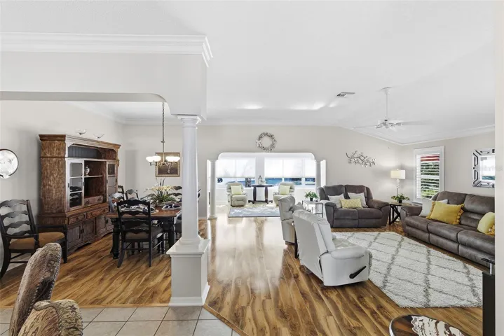 dining room/ living room