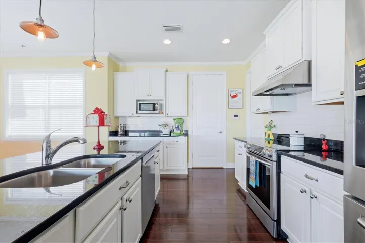 Plenty of counter space
