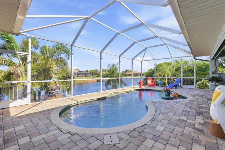 Intersecting canals view from your Lanai