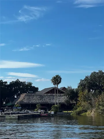 Boat here! Hurricane bar & Grill near Lake Harris