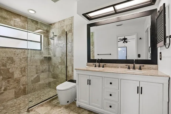 Primary bath