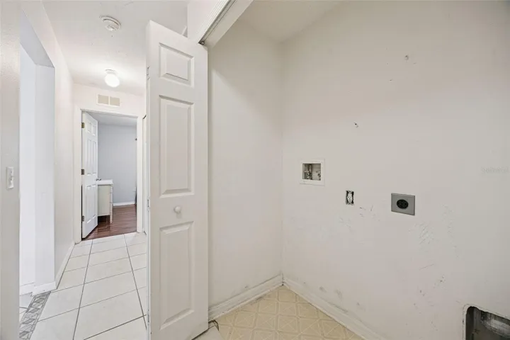 Laundry Closet