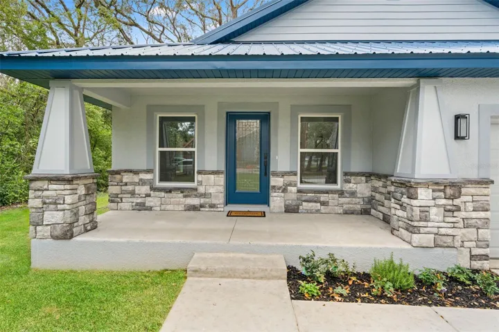 Images are of previous model home; all dimensions are approximate. Home aspects, colors and included items may vary.