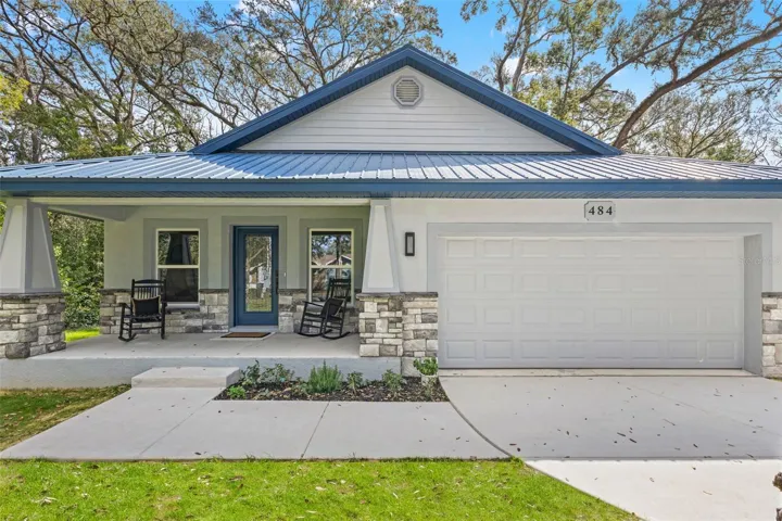 Images are of previous model home; all dimensions are approximate. Home aspects, colors and included items may vary.