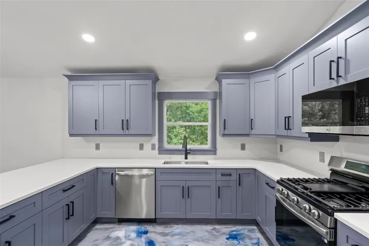 Images are of previous model home; all dimensions are approximate. Home aspects, colors and included items may vary.