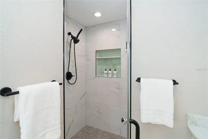 Primary shower