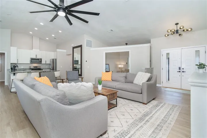 Clean and move in ready!