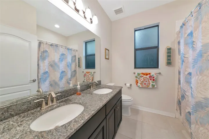 Bathroom #2