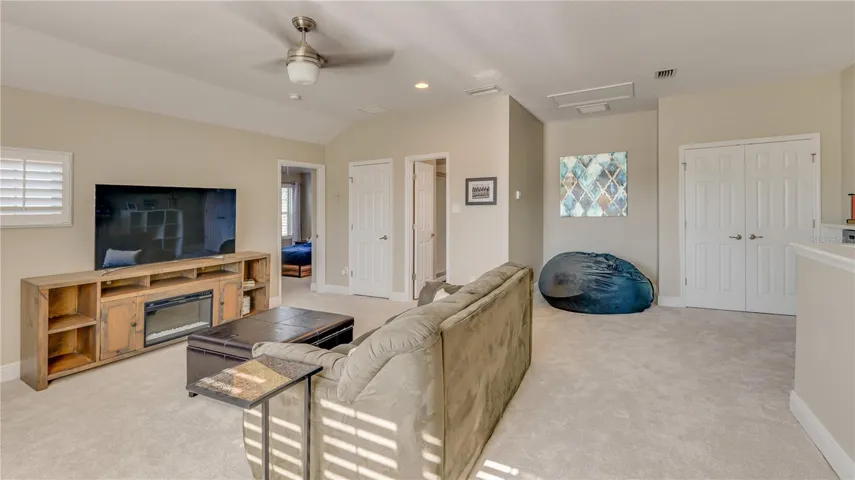 In-Law Suite/Upstairs Bonus Room