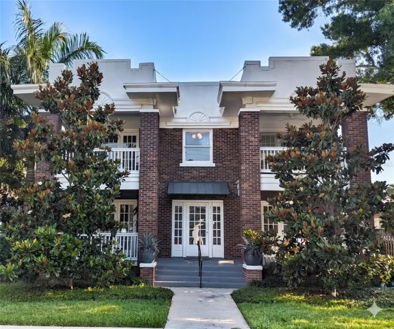 2111 Southview Ave - Front