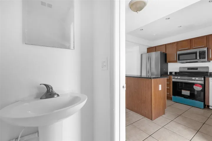 1/2 Bathroom 1st Floor