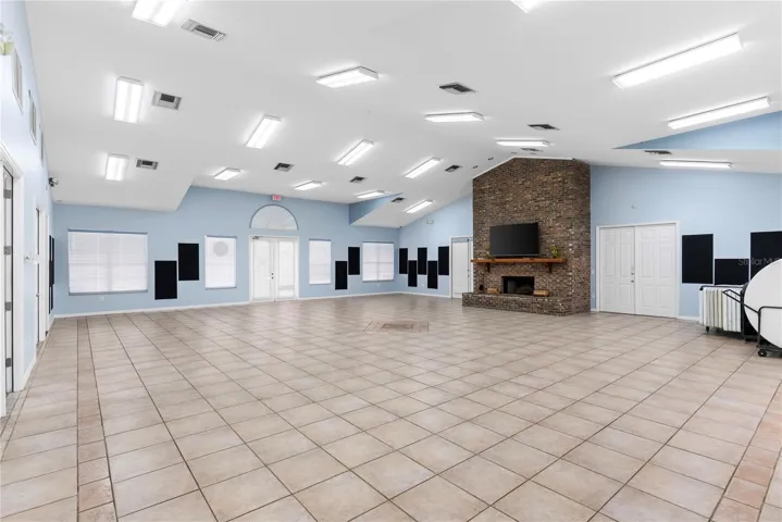 clubhouse ballroom
