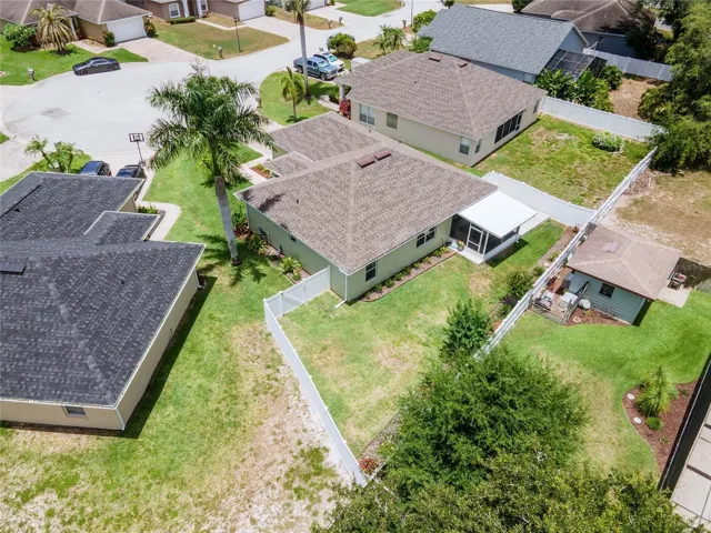 Home features Gutters and In-wall pest system